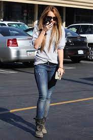 Miley Cyrus Casual She Used To Be So Pretty Fashion Miley Cyrus Style Miley Cyrus Long Hair