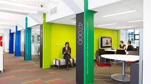 Staples Velocity Lab Co Locates Mobile And E Commerce Teams And Serves As A Hub Of Innovation Corporate Interior Design Workplace Design Corporate Interiors