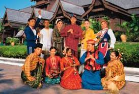 Selain itu, malaysia juga merupakan tanah air kepada sebanyak kira kira 80. Kesan Penjajahan British Pembentukan Masyarakat Majmuk By Muhdhafizuddinz On Emaze