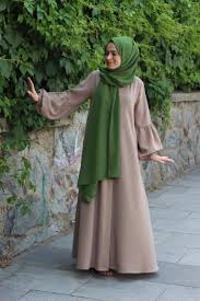 Buzgu Detayli A Pile Ferace Model Pakaian Wanita Model Baju Wanita Model Pakaian Hijab