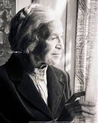 Kellye Hall, MD IG:kellyedont4get_the_e (@AggieDivaDoc)