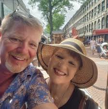 Can you store three hard top panels inside a Ford Bronco?