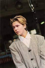 River Phoenix Riverphoenix8 On Twitter River Phoenix River Actors