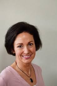 Kristy Singleton's Instagram, Twitter & Facebook