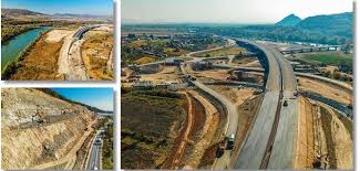 Momentul in care primele masini intra pe noile tronsoane, la 6 ani de la prima sapatura. Autostrada Lugoj Deva Lot 4 Opinia Timisoarei Stiri Din