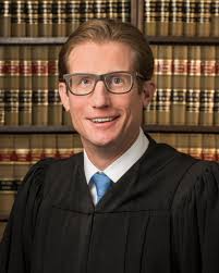 Introducing Lori Burnham Withers, '82, for this week's Meet the Alumni  Board Monday. Lori credits two Jewell professors —Dr. Tom Willett,  communications professor, and Dr. Ann Marie Shannon, English professor—for  creating a