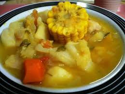 El sancocho es una sopa hecha con carnes, tubérculos, verduras y condimentos, típica de países latinoamericanos como colombia, ecuador, república dominicana, panamá, puerto rico, trinidad y tobago y venezuela. Veggie Sancocho Karmafree Cooking