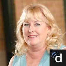 Donna Darcy's Instagram, Twitter & Facebook