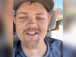 James Kash's Instagram, Twitter & Facebook