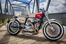 It jumps out of 2n. Harley Cafe Racers Bikebound