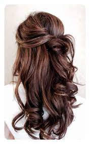 For waves, hardges recommends covering your hands in gel and using your fingers to rake through your hair, squeezing your curls as you go. 50 Beautiful Loose Curl Hairstyles With Tutorial