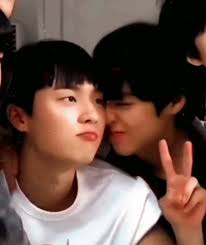 Happy Birthday to Al Medrano, a Prolific Poster