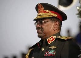 قال المشير عبدالفتاح السيسي، في حديثه الأخير بالزي العسكري شعب مصر العظيم، أيها الشعب الكريم، أقف اليوم أمامكم للمرة الأخيرة بالزي العسكري، بعد أن قررت إنهاء خدمتي في الجيش المصري كوزير للدفاع، أنا قضيت عمري كله جنديًا في خدمة الوطن وتطلعات شعبه. Facebook