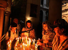 Nach seinem datum richten sich fast alle anderen das kann dazu führen, dass das orthodoxe osterfest im extremfall fünf wochen später stattfindet als das. Orthodoxe Christen Feiern Ostern Religion Orf At