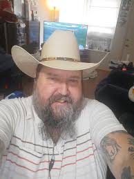 T and C Outlaw Country