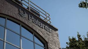 Our software empowers entire organizations to answer complex. Palantir Baut Europa Hub Im Kanton Schwyz Netzwoche