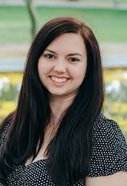 Amanda Schaff's Instagram, Twitter & Facebook