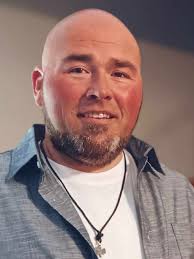 Contact Teddy Castle United Real Estate United Real Estate Bluegrass