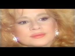 Ακολούθησε διήμερο λαϊκό προσκύνημα της σορού της στο. Istorikh Ekpomph Alikh Boygioyklakh Dhmhtrhs Papamixahl Full Hd 27 3 1990 Youtube