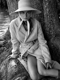 Unconditional Magazine Issue 6 Andreea Diaconu By Alexandra Nataf Fashion Editorials Editorial Fashion Fashion Photography Inspiration White Fashion Photography