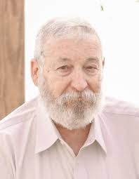 Jennie Bowen's Instagram, Twitter & Facebook