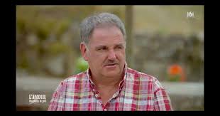 Maybe you would like to learn more about one of these? Jean Claude L Amour Est Dans Le Pre 2018 Violent Son Ex Femme A Menti Purepeople