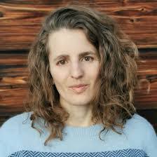 Patricia Lochner's Instagram, Twitter & Facebook