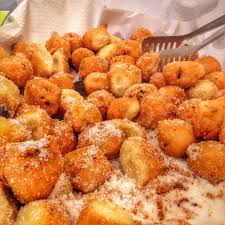 Fritelle Au Brocciu Recettes Corses Brocciu Recette
