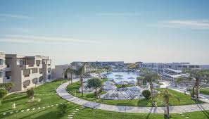 Casa del mar is conveniently located right on the seawall beachfront, central to all of the island's great restaurants, shopping and favorite attractions. Jaz Casa Del Mar Hurghada