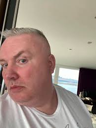 My DIY haircut makes me a fat Tufty Full Haircut vid