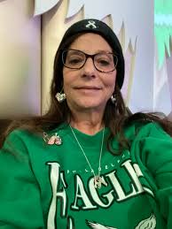 Fly Eagles Fly! Last time Eagles won a super bowl SPS ran to Linc game day  morning. Anyone else superstitious and think a run to the Linc Sunday  morning should happen?! |