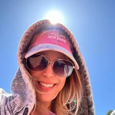 Does anyone remember the Manager of Peggy Sues and then he Managed Fifth  Avenue in the the late 80s his name was Mark Coombes ..And where he went  after that ?