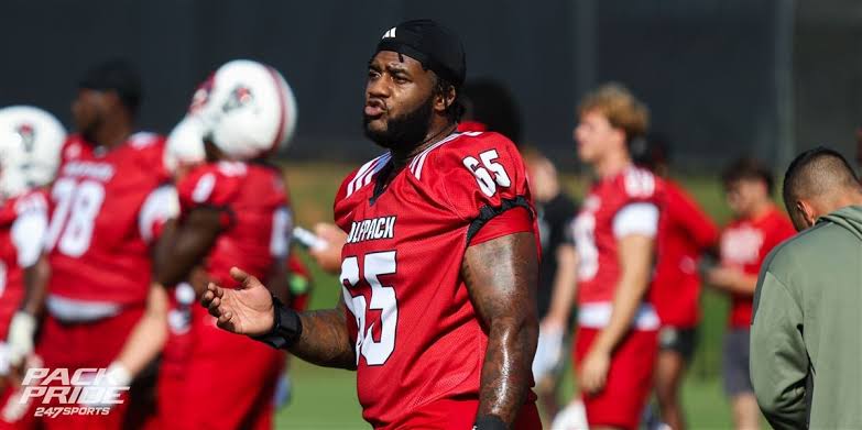 Jacarrius Peak, South Carolina, Offensive Tackle