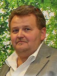 Vorstand und Abteilungen