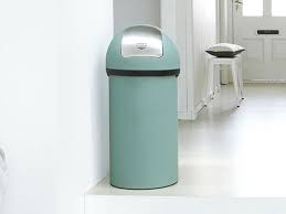 op zoek naar een stevige en stijlvolle prullenbak of pedaalemmer vind en bestel je ideale afvalemmer in brabantia s uitgebreide collectie gee design interieur