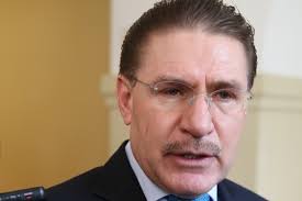 Otorga Senado licencia a Rosas Aispuro que busca candidatura en Durango