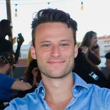 Phil Budding's Instagram, Twitter & Facebook