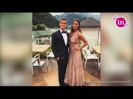 Find the latest simon zoller news, stats, transfer rumours, photos, titles, clubs, goals scored this season and more. Moderatorin Und Fussball Profi Details Zur Hochzeit Youtube