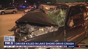 A black chrysler 300 was speeding north on lake shore drive, approaching monroe street. Multi Vehicle Crash On Lake Shore Drive Kills 1 Injures 3 Youtube