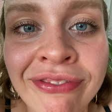 Not sure where you're at but this is where I'm at tonight! I've been  challenging myself to share no matter my mood. I've found I only post when  I feel good about