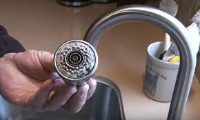 Top 10 kitchen faucet reviews includes all the best faucet brands. Kitchen Faucet Flow Rate Standard Maximum