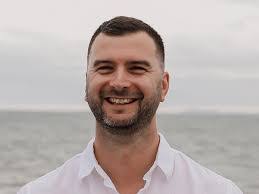 Rex Casey's Instagram, Twitter & Facebook