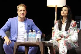 Amira und oliver pocher warnen vor instagram padophilie web de : Oliver Amira Pocher Da Stimmt Was Nicht Dramatische Geburt Ihres Zweiten Kindes Gala De