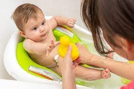 According to baby center, you can also use a bath seat to help transition from one bathing technique to the next, to prevent your baby from attempting to lay down in the water, or roam around the tub. The Best Baby Bathtubs And Bath Seats Reviews By Wirecutter