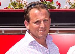 MCPEEK IS DIFFERENT, AND THAT=S WHY HE=S SUCCESSFUL