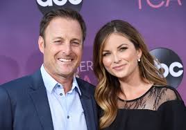 Chris harrison says 'no major mistakes' were made on bachelor in paradisethe host is also chris harrison: Is Chris Harrison Married Here S The Tea On The Bachelor Host S Relationship Status Glamour