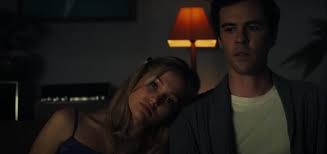 In 1993, kate and her mom joy wallis (andrea anders) go to their regular workout class. In Teen Drama Cruel Summer How Long Exactly Was Kate Wallis Missing