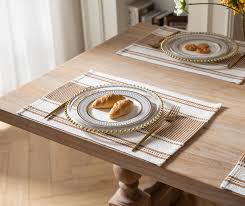 Placemats showcase