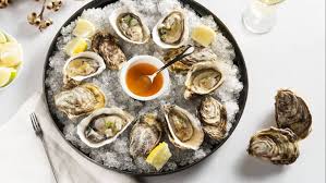 Many of the specific health benefits of oysters are tied to their abundant array of micronutrients. Qualimer