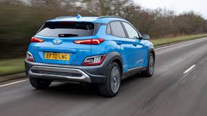 Plus it gives you the confidence to experience more with intelligent safety features that look out for you. Hyundai Kona Hybrid 2021 Review See Me After School Car Magazine
